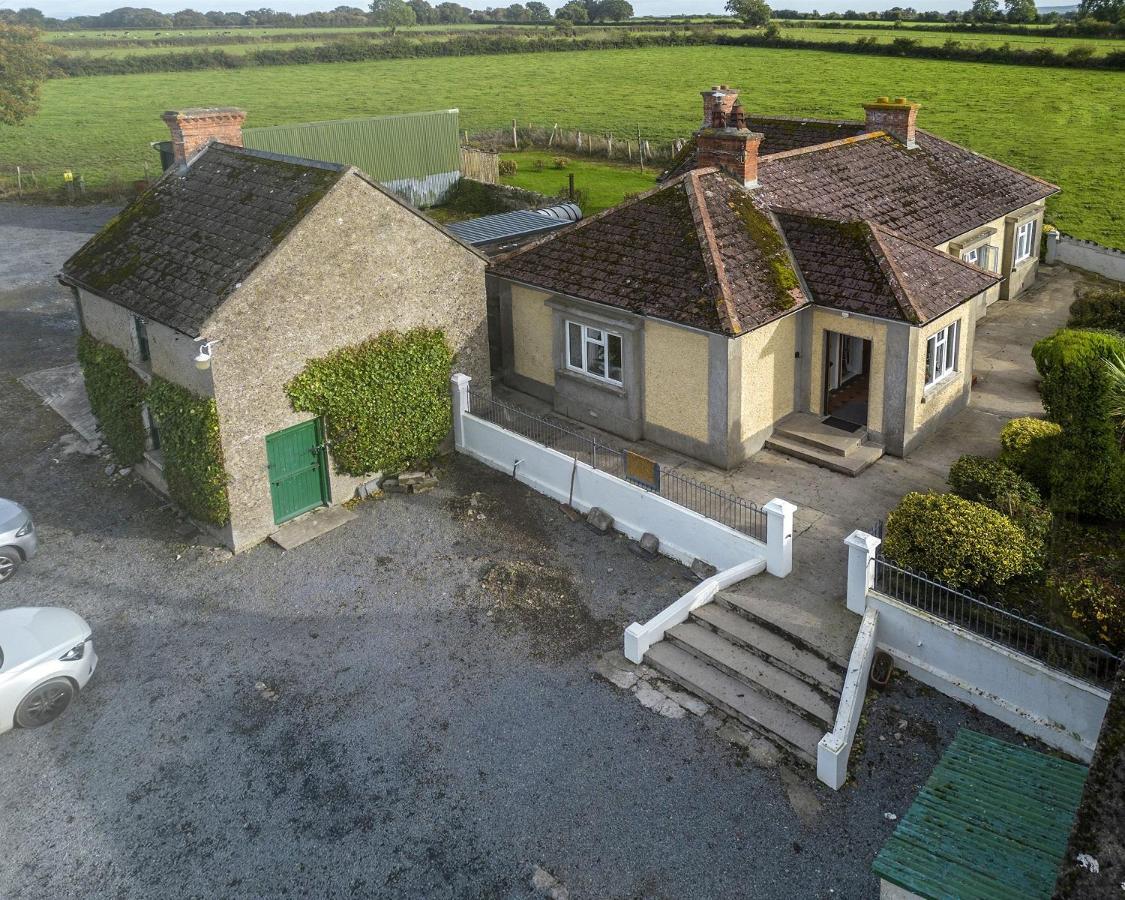 Hally'S Farm Villa Kilkenny Exterior photo